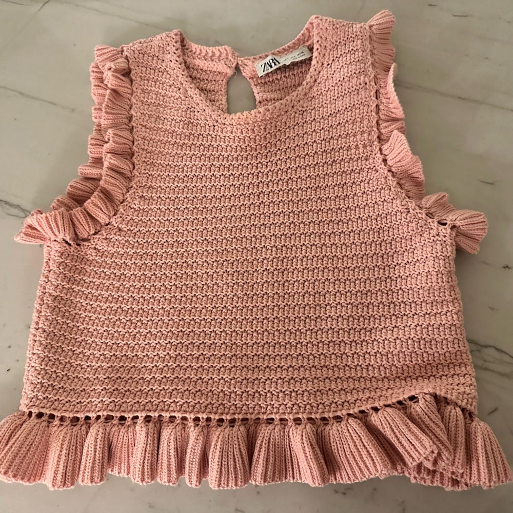 Zara light pink knit top with ruffles. Size S. Great condition.